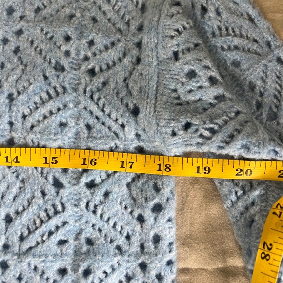 Universal Thread Women’s Boat Neck Openwork Pullover Blue Size XS - Picture 5 of 5